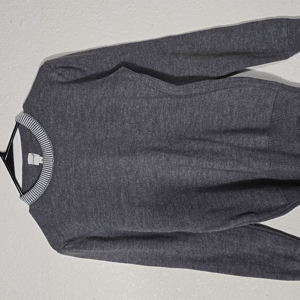 Eidos Sweater View 2